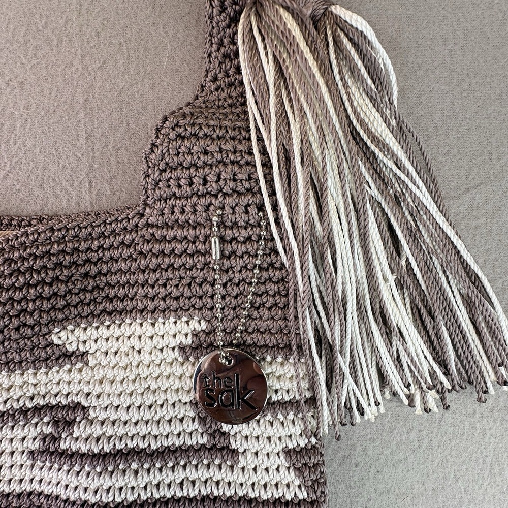 The Sak Ragam Handmade Crochet Back to Bali 120 Hobo Bag Brown & Tan - Picture 2 of 12